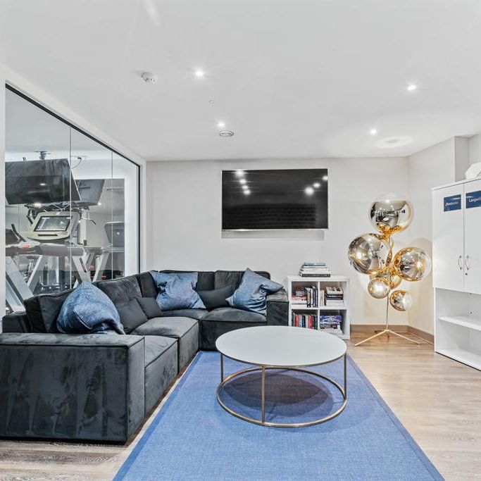 Studio to rent - Photo 1