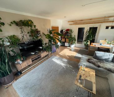 Helle, schöne Wohnung, Bad Cannstatt (Zwischenmiete) - Foto 1