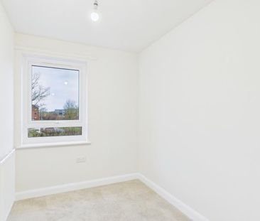 Doyle Road, Yate, Bristol - Photo 3