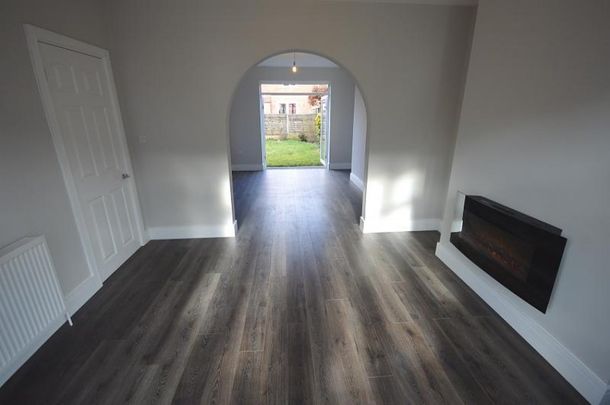 3 Bedroom Semi Detached To Let - Photo 1