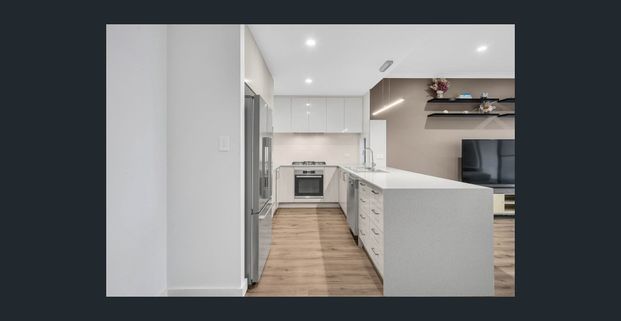 Stylish and Modern Townhouse Living - Photo 1