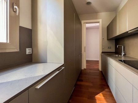 2 room luxury penthouse for rent in Valencia - Photo 5