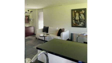 1 Zimmer, 40 m², 1. Stock - Photo 2