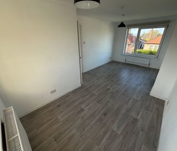 1 Bed Flat, Bailie Terrace, EH15 - Photo 2