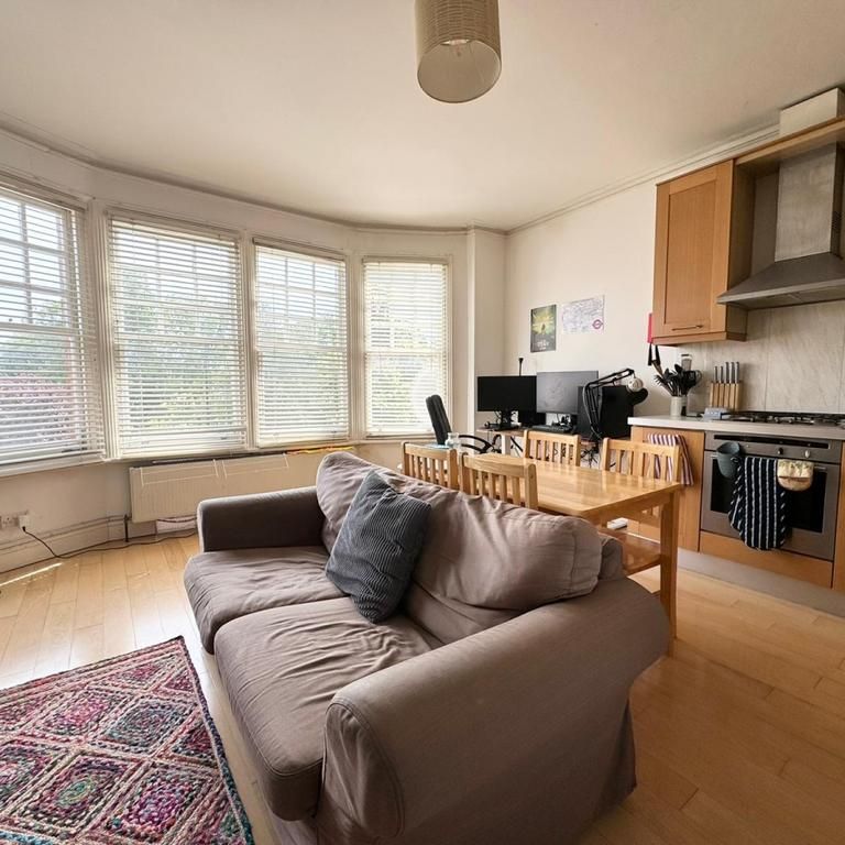 1 bedroom flat to rent - Photo 1