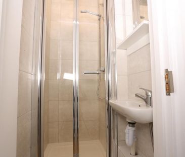 5 bedroom flat share to rent - Photo 6