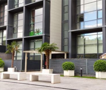 Loft de alquiler en Avenida del Cerro del Águila, 2, Polígono Indus... - Photo 4