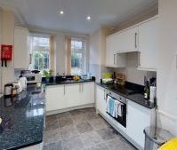 18 Pearson Terrace, Leeds, LS6 1HZ - Photo 1