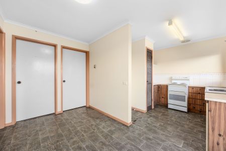 Effortless Living in a Quiet and Convenient Location - Photo 5