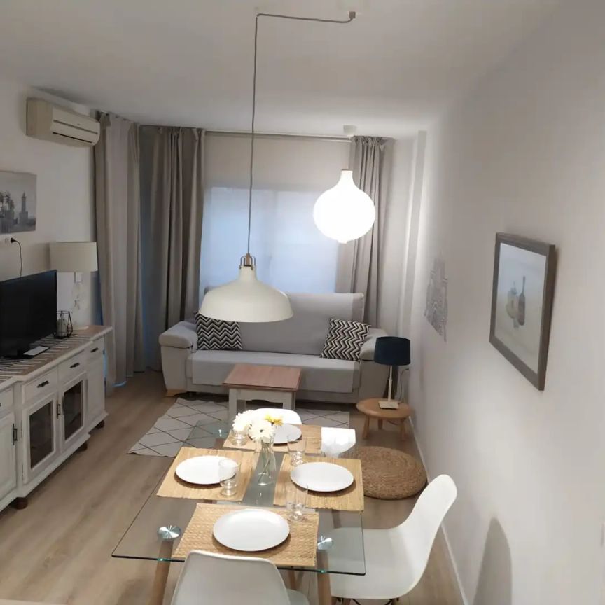 Apartamento de alquiler en Paseo Marítimo Rey de España, 96, Playa de los Boliches - Photo 1