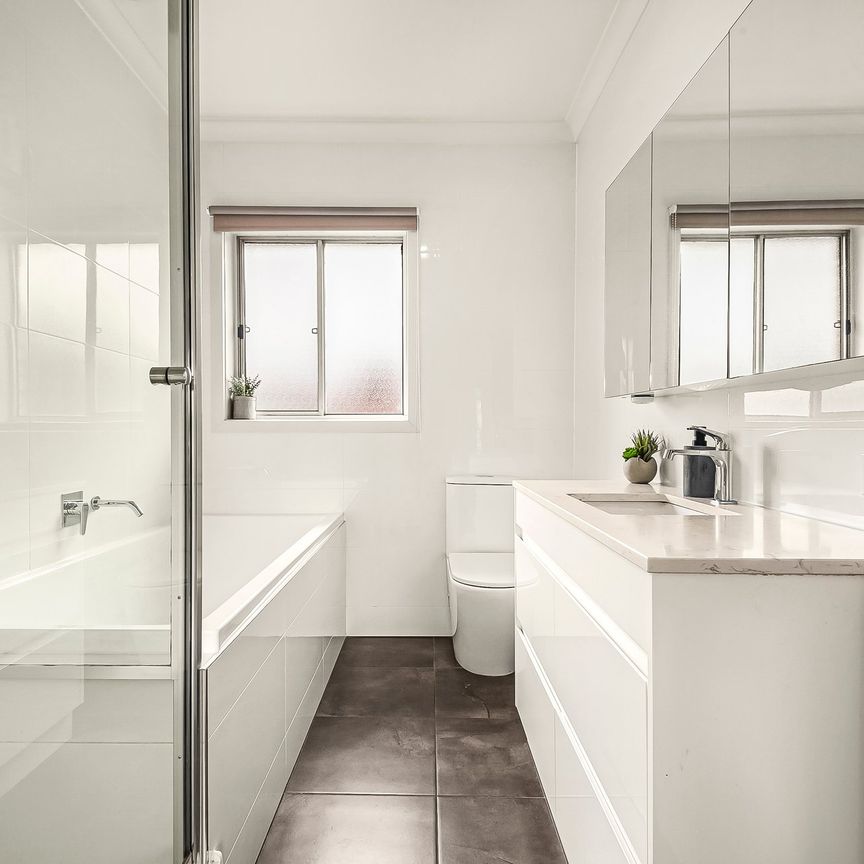 Top Floor Unit Filled With Natural Light - Photo 1