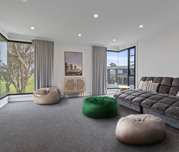 Luxury Furnished Coastal Home - Photo 1