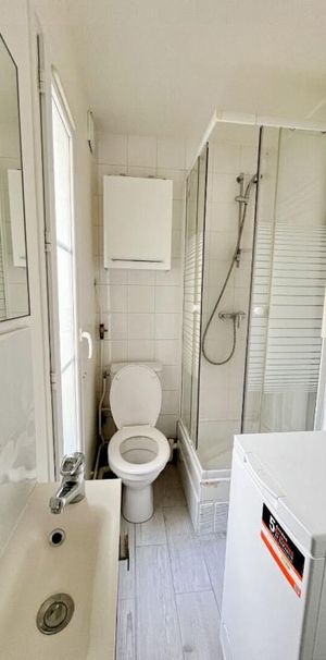 Location Appartement 1 pièce 16m² LEVALLOIS PERRET 92300 - Photo 1