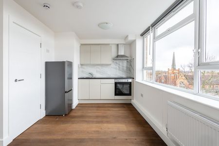 Studio Flat, Ballards Lane, N3 - Photo 3