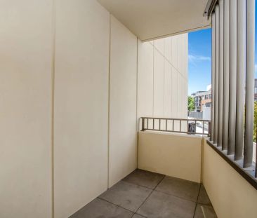 Modern Living in the Heart of Kingston - Photo 1