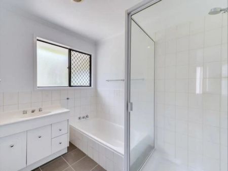 “3 Bedroom Home in Ellen Grove” - Photo 3