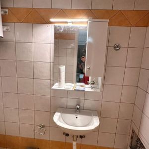 Studio/Γκαρσονιέρα για ενοικίαση Νέα Άμπλιανη (Λαμία) - Photo 3