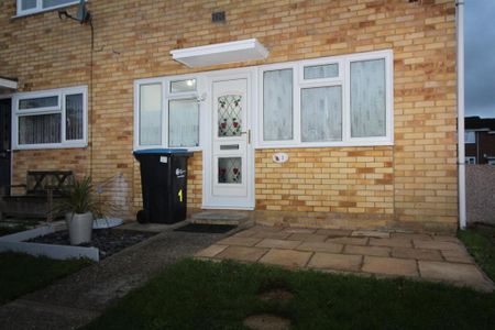 1 bedroom flat to rent - Photo 2