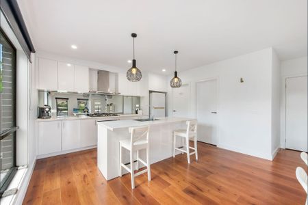 3 Milton Avenue, St Albans. - Photo 4