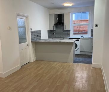 2 Bed Flat, Algernon Road, NW4 - Photo 5