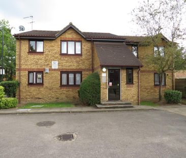 Studio to rent - Photo 5