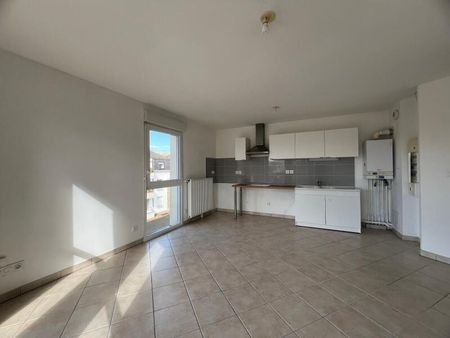 Location Appartement 2 pièces 43m² SARAN 45770 - Photo 5