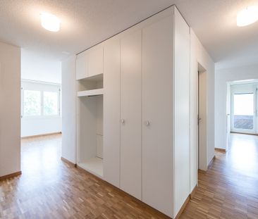 Parterrewohnung mit grossem Sitzplatz in begrünter Umgebung - Photo 5