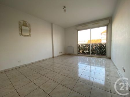 Location Appartement 2 pièces 38m² LE CANNET 06110 - Photo 2