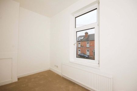 Hollowgate, Rotherham - Photo 2