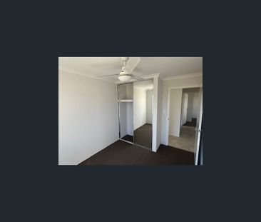 4 Karnak Parkway, Dawesville, WA 6211 - Photo 4