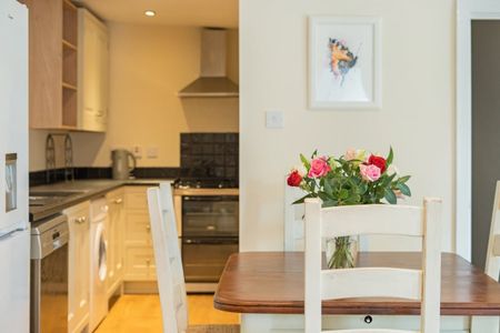 2 bedroom detached house to rent - Photo 4