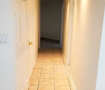 For Lease - 7 Price Street, Richmond Hill, Ontario - Photo 2