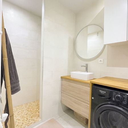 Location Appartement COURBEVOIE - - Photo 4