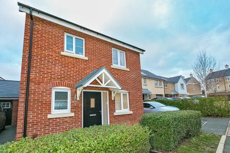 3 bedroom detached house to rent - Photo 2