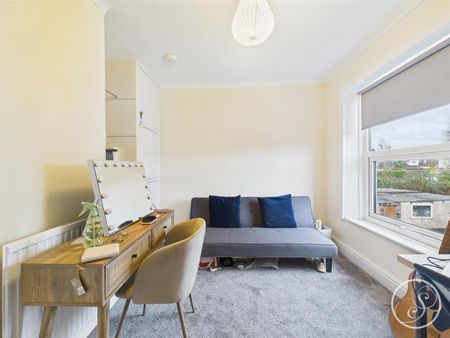 Beech Grove Terrace, Garforth, Leeds - Photo 4