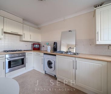 2 bedroom apartment to rent - Photo 5