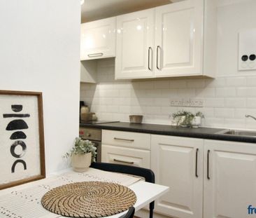 Studio to rent - Photo 6