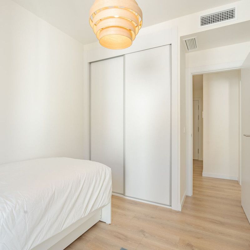 Middle Floor Apartment · Estepona - Photo 1