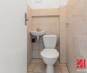1.BCR | PRIESTRANNÝ 2-IZBOVÝ BYT 72,5 m² S LOGGIOU A MOŽNOSŤOU VYUŽ... – Fotografia 2