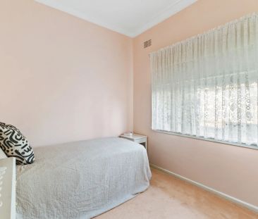 Charming and convenient! - Photo 6