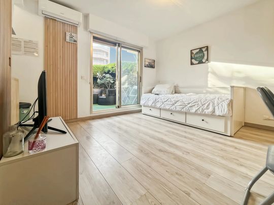 Location Appartement 1 pièce 17m² NICE 06200 - Photo 1