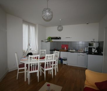 À LOUER – T3 NON MEUBLÉ de 42 m², Rue du Sec Arembault – LILLE-CENT... - Photo 2