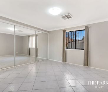 Spacious One Bedroom Home&excl; - Photo 3