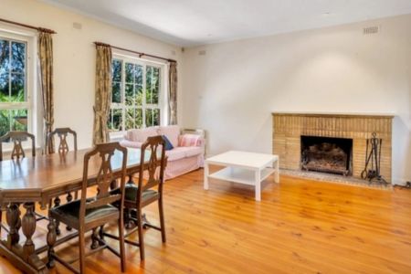 EXECELLECT LOCATION FOR SPACIOUS FAMILY LIVING & ENTERTAINING - Photo 4