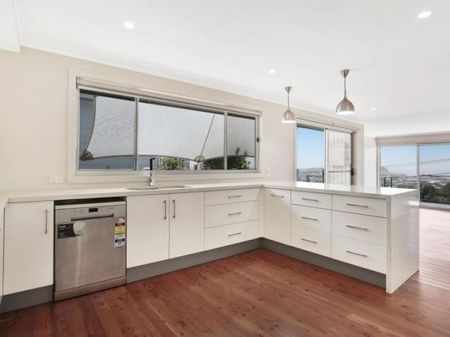 68 Woodward Street, Merewether Heights NSW 2291 - Photo 2