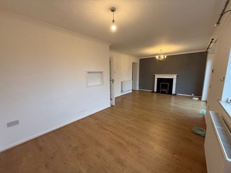 North Baddesley - Photo 2