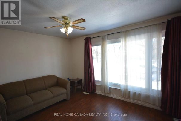 1463 GLEN RUTLEY CIRCLE - Photo 1