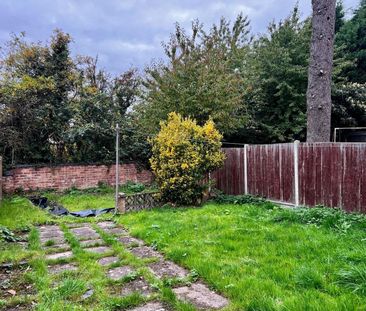 3 Bed Detached House, Melton Road, LE4 - Photo 1