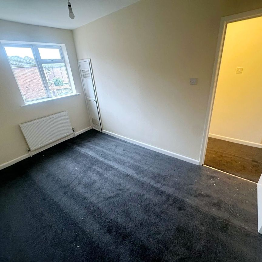 St. Denys Road, Southampton - Photo 1