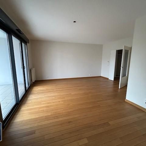 Location Appartement 4 pièces 104m² DIJON 21000 - Photo 1